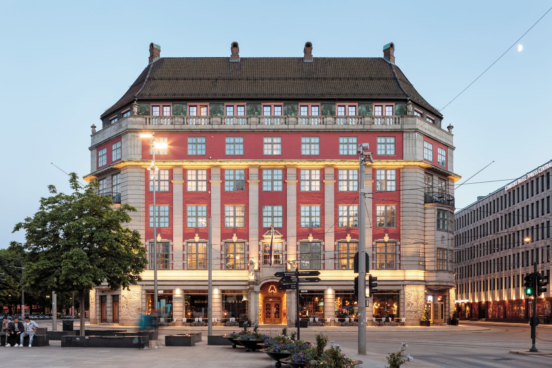 Amerikalinjen — exterior